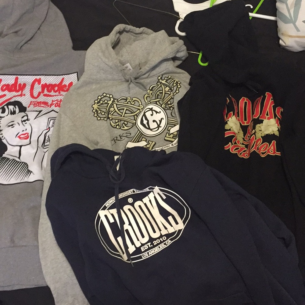 Selling lot of crooks & Castles hoodies